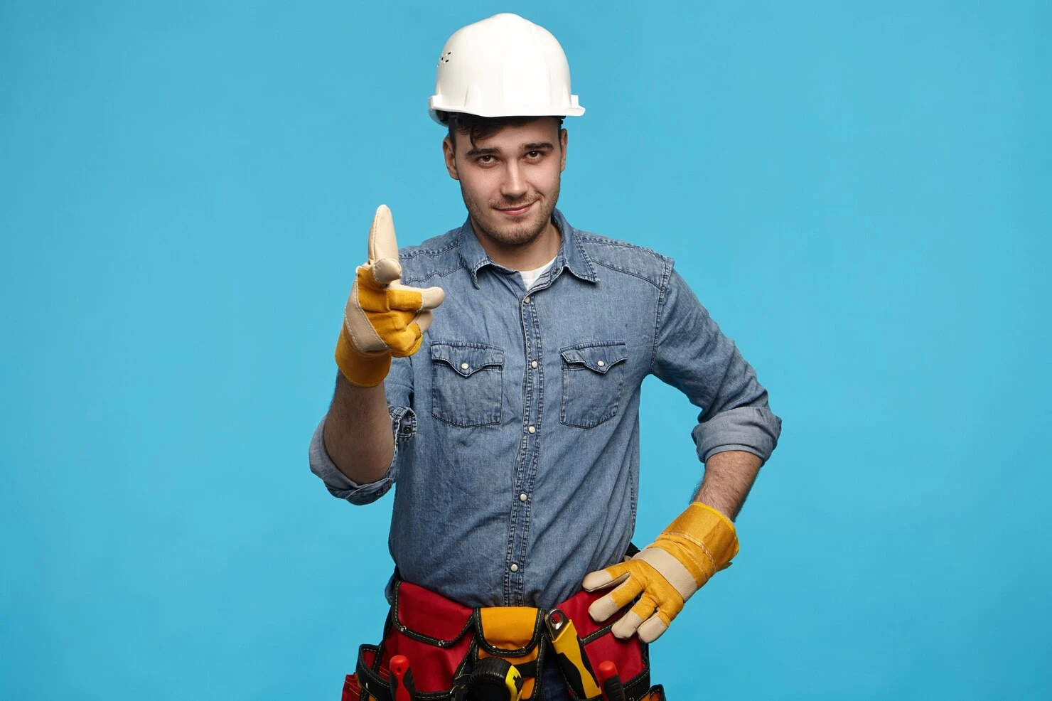 Electrical contractor Florida offering full service wiring, panel upgrades, and repairs.