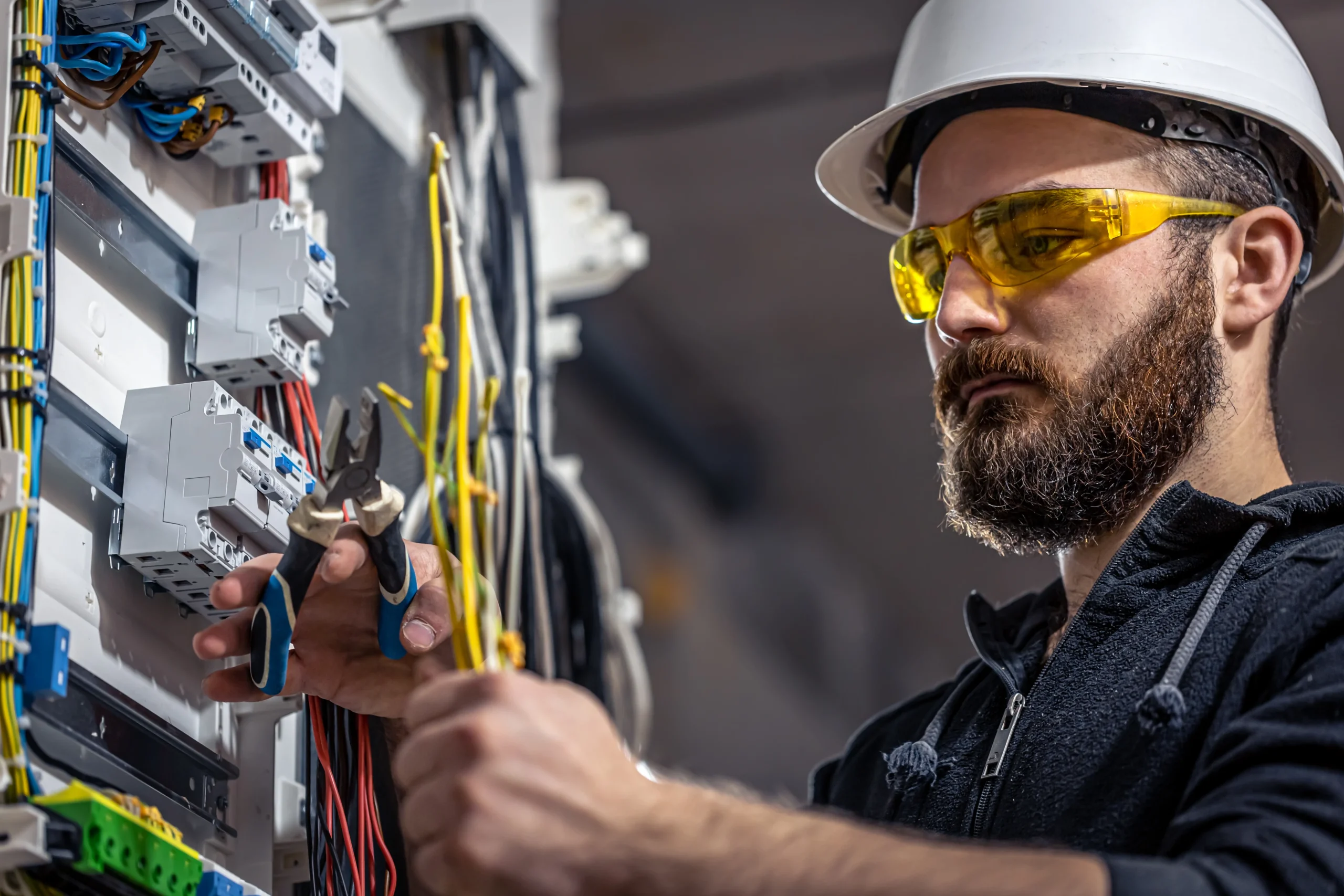 Florida electrician offering trusted residential and commercial electrical solutions.
